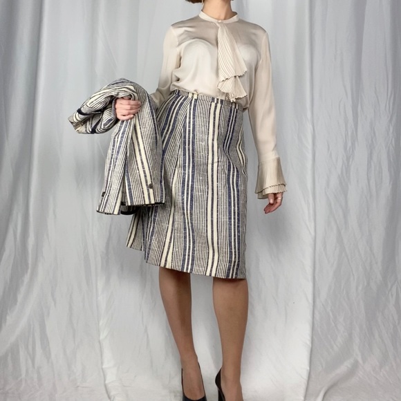 Vintage 70’s Linen Suit by Baccarat Fabric Woven in France. - Picture 4 of 14